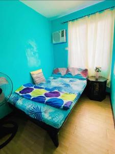 Graysie & Riri Staycation