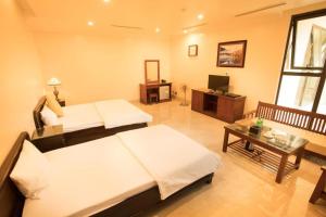 Lakeside Hotel Nam Dinh