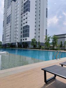 Comfy Cheras C180 Belakong Tradres Park 3BR 2 Bath Room 2 Carpark