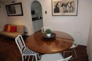 Casita de Miraflores calle Ocharan a 5 minutos de Larcomar