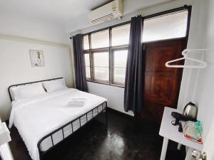 xx BAO The Giant Swing - Sao Chingcha - เบา ศาลเจ้าพ่อเสือ เสาชิงช้า