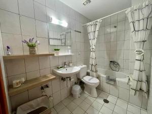 Heaven Studios & Apartments