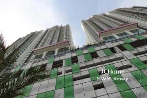 Twin Galaxy City View Homestay Near CIQ Johor Bahru