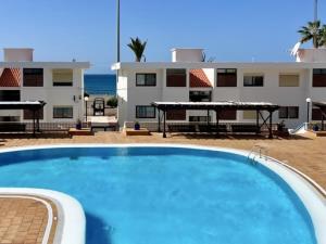 Vera Mar 8A - Primera linea con Piscina y Parking - 3hvězdičkové hotely ve městě Arona