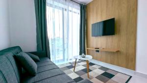 Cherry Apartment