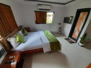 Agrawal Bhavan Home stay couples friendly for indians