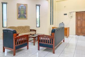 Urbanview Hotel Hikmah Syariah Majalengka