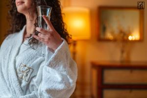 Palazzo Rossi, Historic Boutique Home in Marche