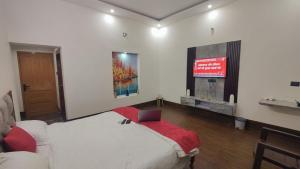 Geetatri Luxury Homestay