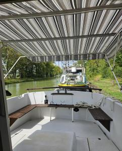 Bateaux bateau tinkerbell : photos des chambres