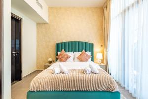 Lovely 1BR Business Bay near Metro - City Skyline Views