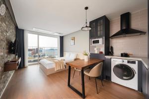 Urbanstay Siheung Geobukseom