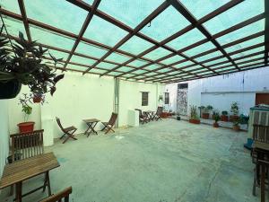 HOTEL DARPAN PALACE -New Delhi Railway Station