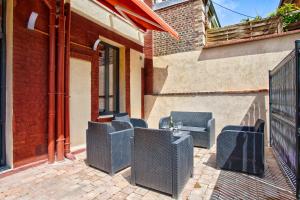 Appartements VILLA 139 LA VAGUE - FRONT DE MER - appartement contemporain et terrasse sur cour - 2 a 6 personnes - Rez-de-chaussee : photos des chambres