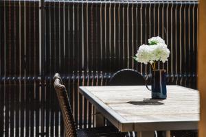 Appartements VILLA 139 LA VAGUE - FRONT DE MER - appartement contemporain et terrasse sur cour - 2 a 6 personnes - Rez-de-chaussee : photos des chambres