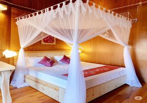 Pu Luong Homestay & Tours