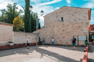 Appartements Provencal Villa in Secure Area with Swimming Pool : photos des chambres
