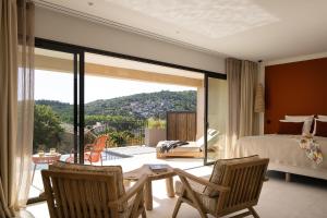 Hôtel A Cala - Suites piscines privées et vue mer - Adults only