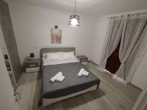 Calias Home 1