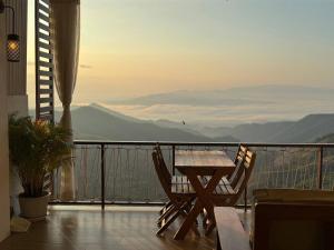 The Mist Mountain Doichang