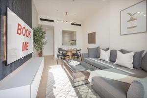 Free housekeeping visits during your stay - StayShort - Cozy 1-Bedroom Apartment Perfect for 4 in JVC