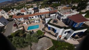 Cosy home with rooftop terrace