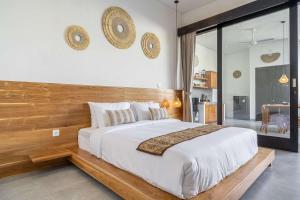 Peaceful 2BR Pool Villa in Kerobokan - V2