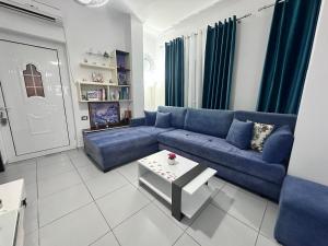 Two-Bedroom Apartment room in Vila Reni & Risi