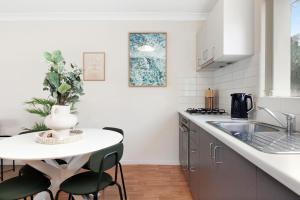 6 Cute Cunningham Close To Subiaco - Sleeps 2