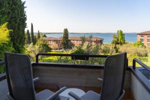 Deluxe Double or Twin Room with Lake View room in Hotel Désirée