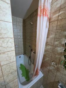 LUR Gijón - Espacioso alojamiento de 3 hab en La Calzada - VUT-7016-AS