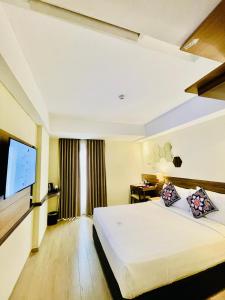Golden Tulip Essential Tangerang