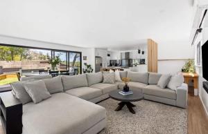 Wave House Rye -spacious with Spa,new furniture