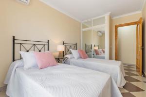 Benalroma 1BL By IVI Real Estate