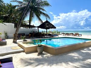 The African Paradise Beach Hotel