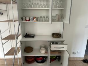 1 chambre dans appartement 2 chambres proche mer, centre-ville et commerces