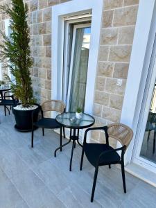 Casa M- Studio #2 - Brand New