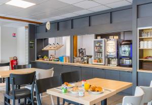 Hotels B&B HOTEL Orleans Saint-Jean de Braye : photos des chambres
