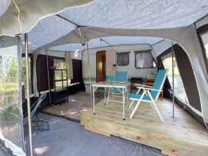 Campings Caravane La Clairiere : photos des chambres
