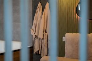Appartements Ecrin des Alpes, Jacuzzi, Netflix, Ambiance chalet : photos des chambres