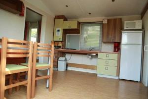 Campings Camping 4 etoiles - Piscine - ccaffbg : photos des chambres