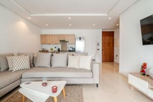 C04 Comfort & Design Studio with Private Terrace CFC
