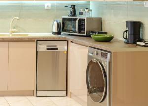 GimiSpaceTop - Old Town Panoramic City View Residence