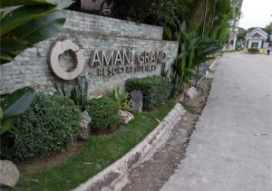 Rest and Fly Luxurious Budget Stay with Pool and Gym Hosted by Peter