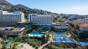 Luxery Apartment with Terrace in Higueron