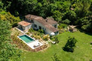 Villa Health - 3hvězdičkové hotely ve městě Tourrettes-sur-Loup