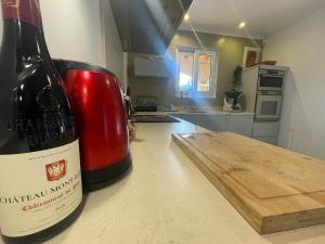 Villas VILLA proche centre ville , avec PISCINE : photos des chambres