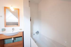 Maisons de vacances La Golfette - Cottage 2 personnes : photos des chambres