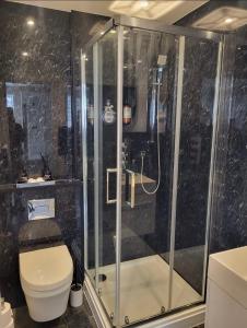 Trendy Studio With A Private Garden