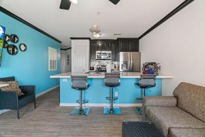 Maravilla- Across the gulf